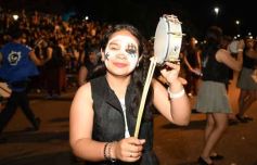 Foto de la galería: Estudiantina 2024: cuarta y última noche de calle, más del éxito que fue esta fiesta en la ciudad