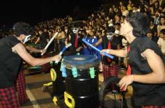 Foto de la galería: Estudiantina 2024: cuarta y última noche de calle, más del éxito que fue esta fiesta en la ciudad