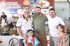 Foto de la galería: Camaraderia, homenaje y disfrute: broche para otra exitosa edición de las 20 hs de pesca del Pirá Pytá