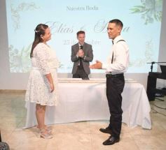 Foto de la galería: Elias Suárez y Hana Zuetta dieron el si: felicidad y encuentro abrieron en la Iglesia Bautista Victoria