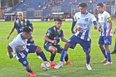 Foto de la galería: Bartolomé Mitre-San Martín de Wanda: la 3ra fecha cerró con empate en cancha auriazul