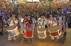 Sixto Fotografías. Sociedad. Estudiantina - Show de Scolas: la fiesta de los estudiantes bajó el telón pero la alegria sigue en las fotos
