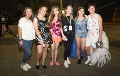 Foto de la galería: Show de Scolas: la fiesta de los estudiantes bajó el telón pero la alegria sigue en las fotos