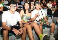 Foto de la galería: Show de Scolas: la fiesta de los estudiantes bajó el telón pero la alegria sigue en las fotos