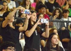 Foto de la galería: Show de Scolas: la fiesta de los estudiantes bajó el telón pero la alegria sigue en las fotos
