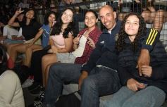 Foto de la galería: Show de Scolas: la fiesta de los estudiantes bajó el telón pero la alegria sigue en las fotos