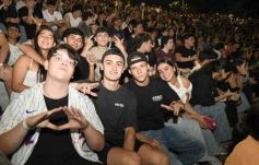 Foto de la galería: Show de Scolas: la fiesta de los estudiantes bajó el telón pero la alegria sigue en las fotos