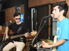 Foto de la galería: Noche de Bares y Restaurantes: Posadas celebró la tradición con serenatas, baile y mucho encuentro