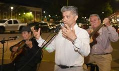 Foto de la galería: Noche de Bares y Restaurantes: Posadas celebró la tradición con serenatas, baile y mucho encuentro