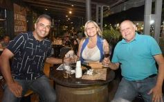 Foto de la galería: Noche de Bares y Restaurantes: Posadas celebró la tradición con serenatas, baile y mucho encuentro