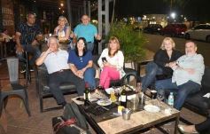 Foto de la galería: Noche de Bares y Restaurantes: Posadas celebró la tradición con serenatas, baile y mucho encuentro