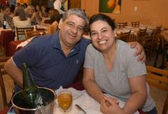 Foto de la galería: Noche de Bares y Restaurantes: Posadas celebró la tradición con serenatas, baile y mucho encuentro