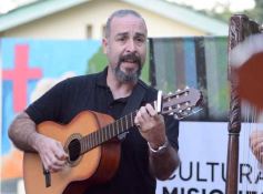Foto de la galería: Noche de Bares y Restaurantes: Posadas celebró la tradición con serenatas, baile y mucho encuentro