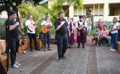 Foto de la galería: Noche de Bares y Restaurantes: Posadas celebró la tradición con serenatas, baile y mucho encuentro