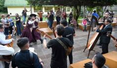 Foto de la galería: Noche de Bares y Restaurantes: Posadas celebró la tradición con serenatas, baile y mucho encuentro