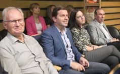 Foto de la galería: La Legislatura Provincial cumplió la última sesión del año y definió el lema para el 2025