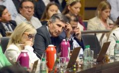 Foto de la galería: La Legislatura Provincial cumplió la última sesión del año y definió el lema para el 2025