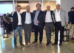 Foto de la galería: Lowe inauguró en Posadas la concesionaria Volkswagen más grande del pais