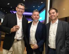 Foto de la galería: Lowe inauguró en Posadas la concesionaria Volkswagen más grande del pais