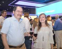 Foto de la galería: Lowe inauguró en Posadas la concesionaria Volkswagen más grande del pais