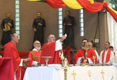 Foto de la galería: Con fe, agradecimiento y gran alegria fieles de toda la provincia vivieron una nueva Peregrinación a Loreto