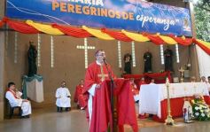 Foto de la galería: Con fe, agradecimiento y gran alegria fieles de toda la provincia vivieron una nueva Peregrinación a Loreto