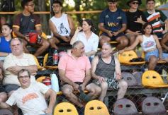 Foto de la galería: Seven de Rugby: el Club Tacurú copó el encuentro con su clásico, en otro finde de disfrute en la ciudad
