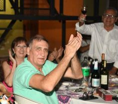 Foto de la galería: Cumple del querido Arnaldo Anibal Santacruz: muchos afectos, asado y música en vivo en el resumen de celebración