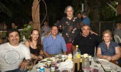 Foto de la galería: Cumple del querido Arnaldo Anibal Santacruz: muchos afectos, asado y música en vivo en el resumen de celebración