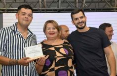 Foto de la galería: El Concejo Deliberante de Posadas reconoció a los Buenos Vecinos de este 2024