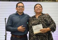 Foto de la galería: El Concejo Deliberante de Posadas reconoció a los Buenos Vecinos de este 2024