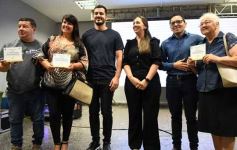 Foto de la galería: El Concejo Deliberante de Posadas reconoció a los Buenos Vecinos de este 2024