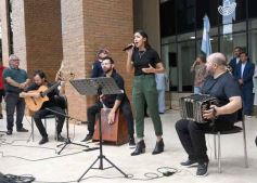 Foto de la galería: Homenaje a Andresito: encuentro cultural en la explanada de la Cámara de Diputados