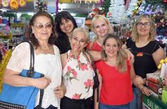 Sixto Fotografías. Sociedad. Varios - Diciembre en marcha y el aire a fin de año y las fiestas se va notando en la ciudad