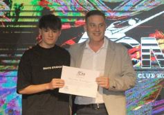 Foto de la galería: Fiesta del Deporte Misionero 2024: reconocimientos y emoción pusieron broche a un año de éxitos