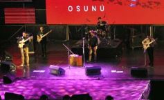 Foto de la galería: Festival del Litoral: lo que se vivió en la primera noche en un Anfiteatro colmado de encuentro, música y tradición