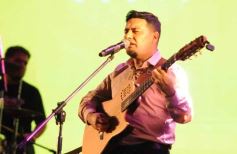 Foto de la galería: Festival del Litoral: lo que se vivió en la primera noche en un Anfiteatro colmado de encuentro, música y tradición