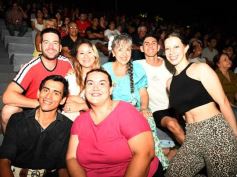 Foto de la galería: Festival del Litoral: lo que se vivió en la primera noche en un Anfiteatro colmado de encuentro, música y tradición