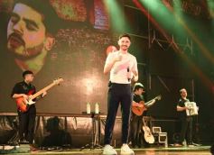 Foto de la galería: Festival del Litoral: lo que se vivió en la primera noche en un Anfiteatro colmado de encuentro, música y tradición
