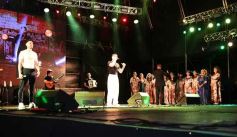 Foto de la galería: Festival del Litoral: lo que se vivió en la primera noche en un Anfiteatro colmado de encuentro, música y tradición