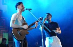 Foto de la galería: Festival del Litoral: lo que se vivió en la primera noche en un Anfiteatro colmado de encuentro, música y tradición