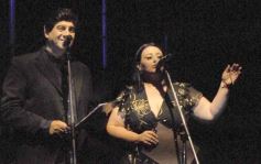 Foto de la galería: Festival del Litoral: lo que se vivió en la primera noche en un Anfiteatro colmado de encuentro, música y tradición