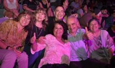 Foto de la galería: Festival del Litoral: lo que se vivió en la primera noche en un Anfiteatro colmado de encuentro, música y tradición