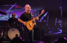 Foto de la galería: Festival del Litoral: lo que se vivió en la primera noche en un Anfiteatro colmado de encuentro, música y tradición