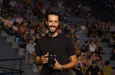 Foto de la galería: Festival del Litoral: lo que se vivió en la primera noche en un Anfiteatro colmado de encuentro, música y tradición