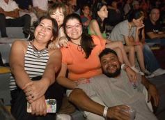 Foto de la galería: Festival del Litoral: lo que se vivió en la primera noche en un Anfiteatro colmado de encuentro, música y tradición