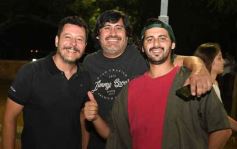 Foto de la galería: Festival del Litoral: lo que se vivió en la primera noche en un Anfiteatro colmado de encuentro, música y tradición