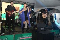 Foto de la galería: Festival del Litoral: lo que se vivió en la primera noche en un Anfiteatro colmado de encuentro, música y tradición