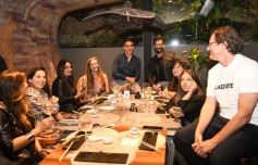 Foto de la galería: El diseñador Fabio Toñánez presentó su colección con seda misionera en Posadas