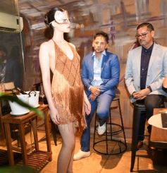 Foto de la galería: El diseñador Fabio Toñánez presentó su colección con seda misionera en Posadas